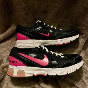 Nike Air Max Black Pink Sneakers 💕
